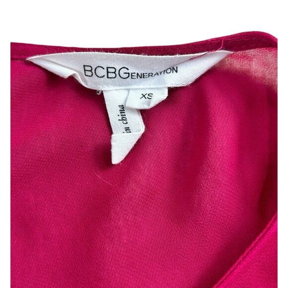 BCBGeneration Magenta Semi Sheer Blouse Sz XS Open Back Loose Long-Sleeve Top - Picture 3 of 7